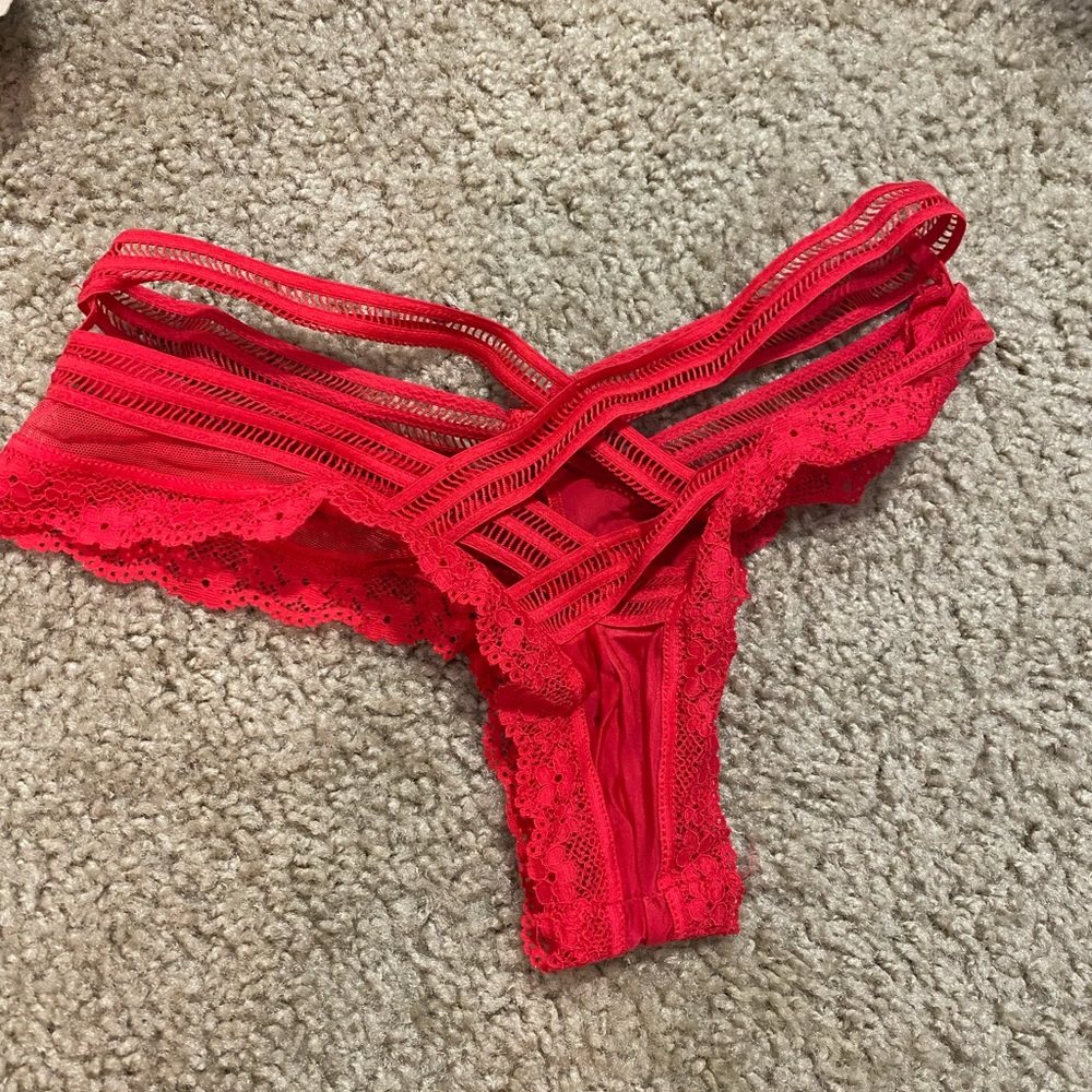 Bundle of new women’s Victoria’s Secret underwear